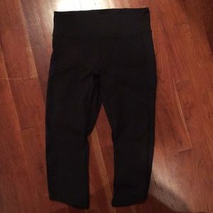 Lululemon cropped leggings
